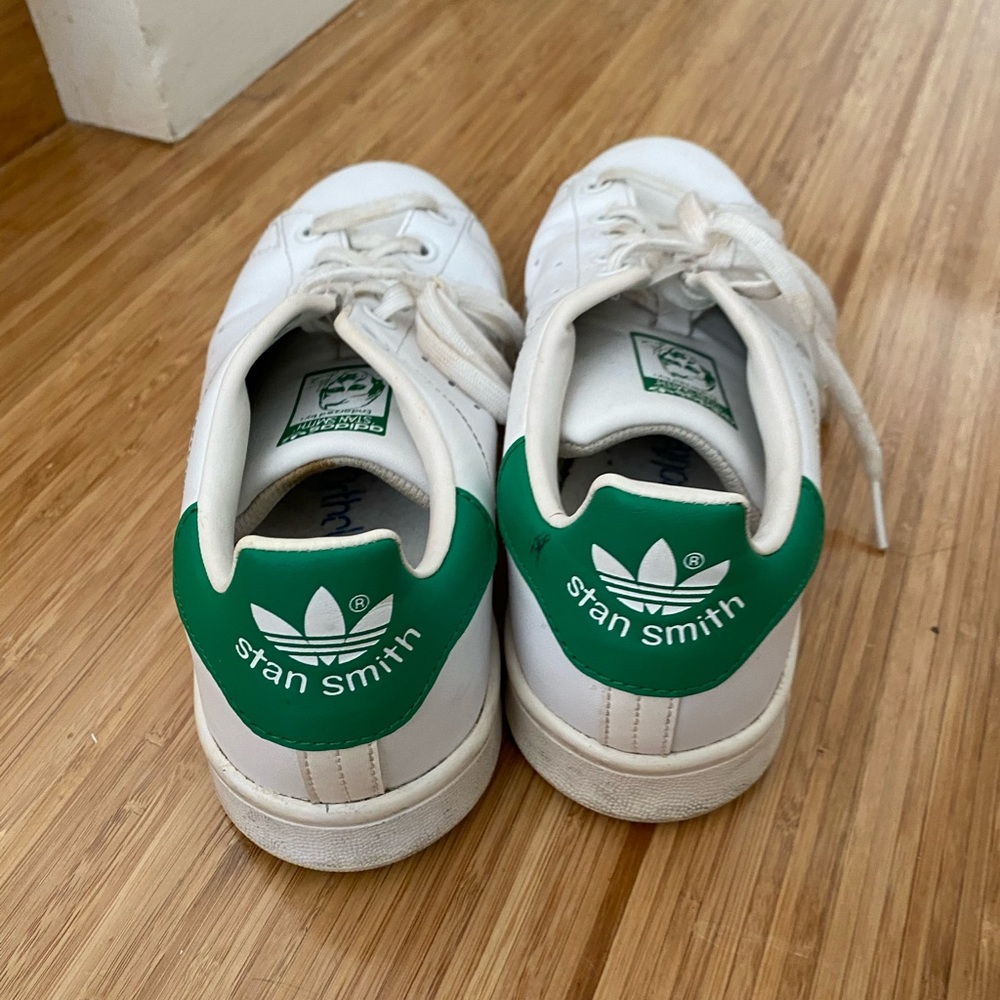 Kids Adidas Stan Smiths. Fits women's 6.5/7